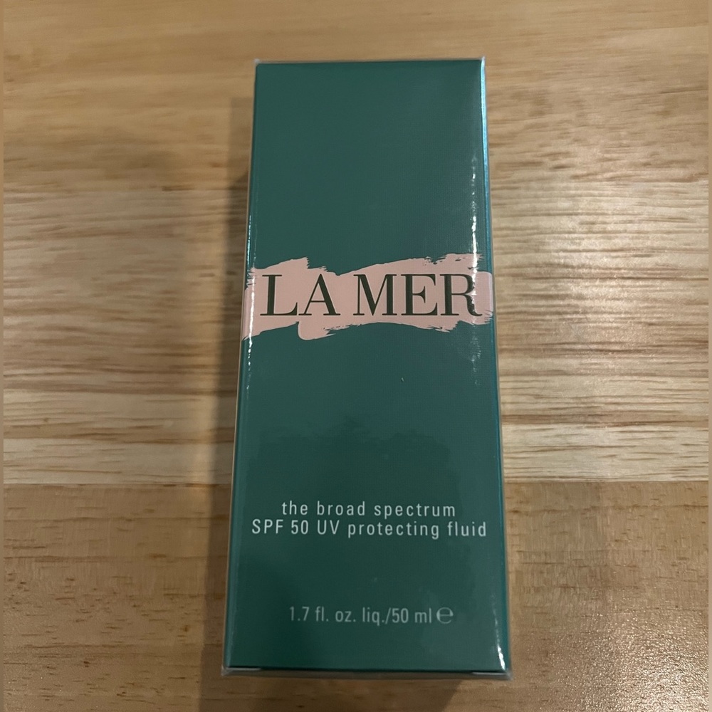 La Mer The Broad Spectrum SPF 50 UV Protecting Fluid 1.7 fl oz